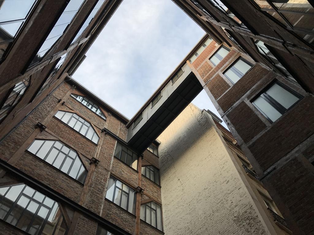 Apartamento Sloth Loft Montmartre 2025 Refresh París Exterior foto